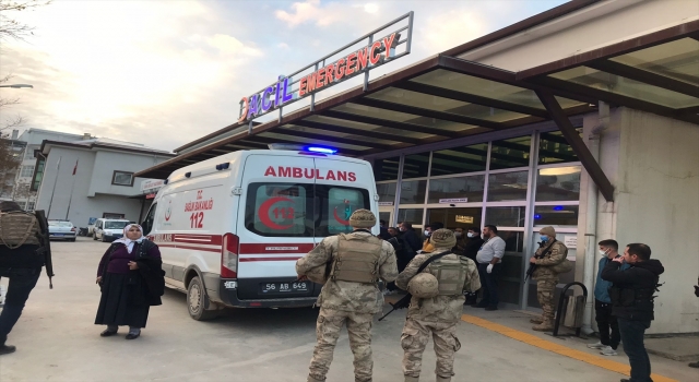 Siirt’te arazi anlaşmazlığından çıkan silahlı kavgada 5 kişi yaralandı
