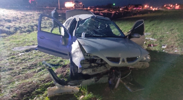 Mardin’de devrilen otomobildeki 1 kişi öldü, 4 kişi yaralandı