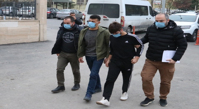 Şanlıurfa’da iş yerinden hırsızlık yapan 5 şüpheli yakalandı