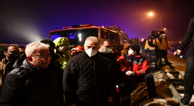 GÜNCELLEME Gaziantep’te yolcu otobüsü şarampole devrildi