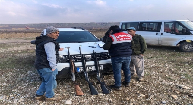 Batman’da kaçak avlanan 11 kişiye 14 bin 32 lira ceza