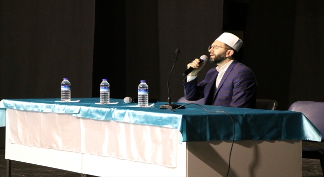 Kayapınar Belediyesince üç ayların başlaması dolayısıyla program düzenlendi
