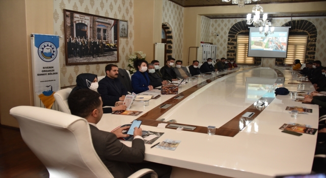 Şanlıurfa’da yatırımcılar hibe ve teşvikler konusunda bilgilendirildi