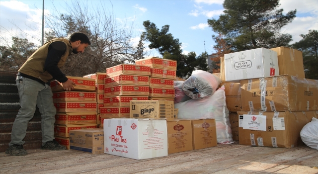 Şanlıurfa’dan Suriye’ye 2 tır insani yardım gönderildi