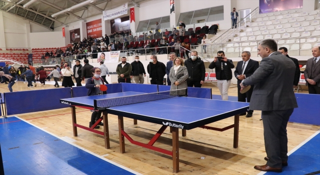 Batman Valisi Şahin, down sendromlu çocuklarla bir araya geldi