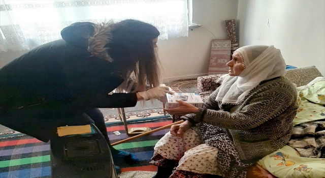 Yenişehir Belediyesi ihtiyaç sahibi yaşlıları yalnız bırakmıyor