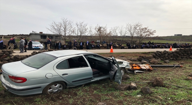 Şanlıurfa’da şarampole devrilen otomobildeki kadın öldü