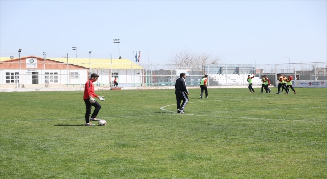 Diyarbakır Büyükşehir Belediyesi, yetenekli gençleri alt yapıya kazandırıyor