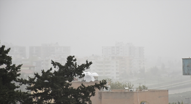 Mardin Nusaybin’de toz taşınımı etkisini sürdürüyor 