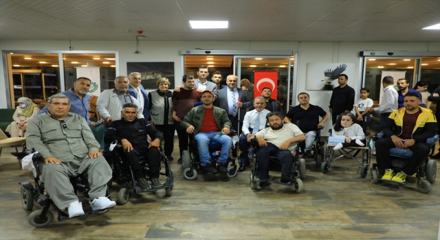 Yenişehir Belediye Başkanı Murat Beşikci, özel gereksinimli bireylerle iftarda bir araya geldi