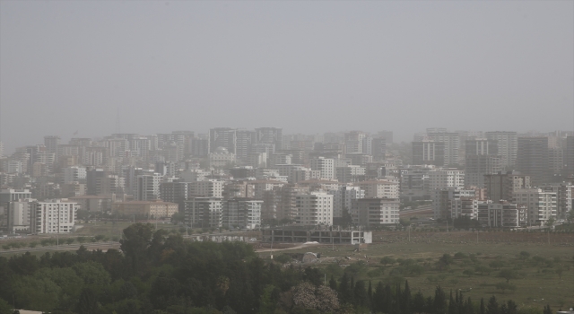 Şanlıurfa’da toz taşınımı hayatı olumsuz etkiliyor