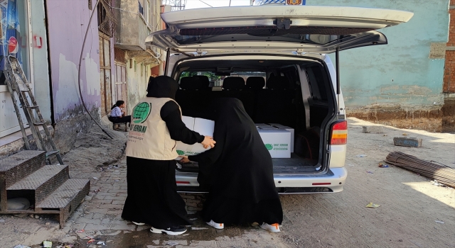 Silopi’de ihtiyaç sahiplerine gıda paketi dağıtıldı