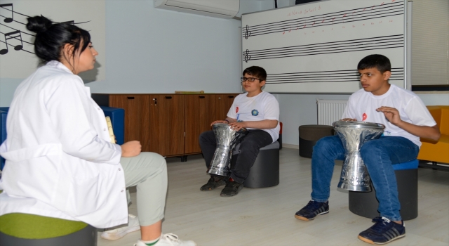 Diyarbakır’da özel gereksinimli çocuklar için açılan bakım merkezi aileleri sevindirdi