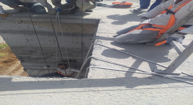 Adıyaman’da halatta asılı kalan inşaat işçisini itfaiye kurtardı