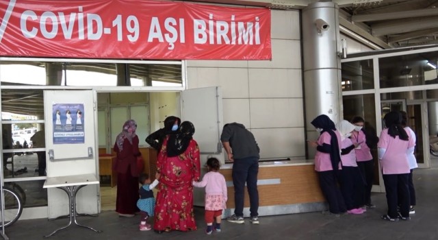 Urfa'da Gebelere ve Annelere Aşı Olun Çağrısı