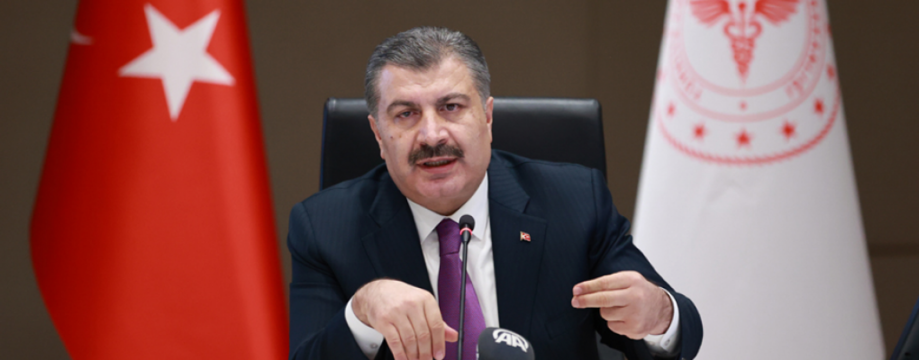 BAKAN AÇIKLADI: VAKA SAYISI 10 BİNİN ALTINA İNDİ!