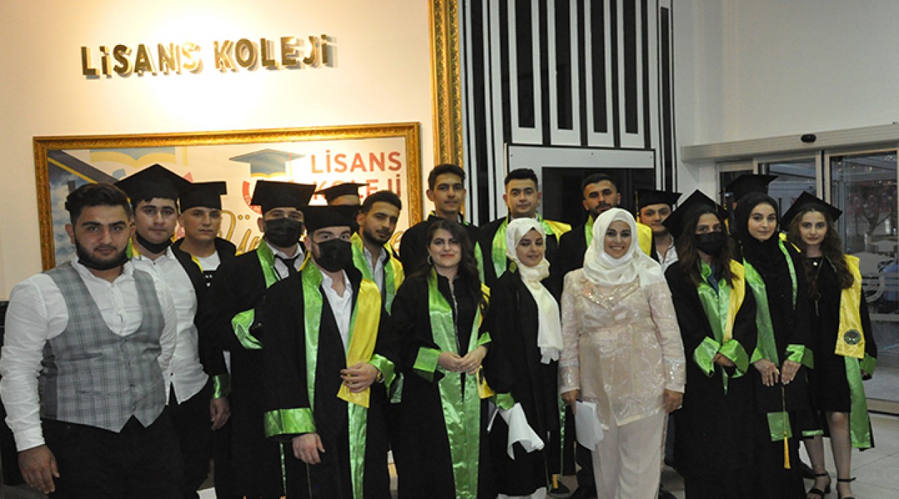 Lisans Koleji sezonu kapattı