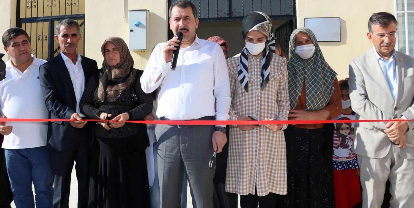 Karaköprü’de kadınların üretim merkezi hizmete açıldı