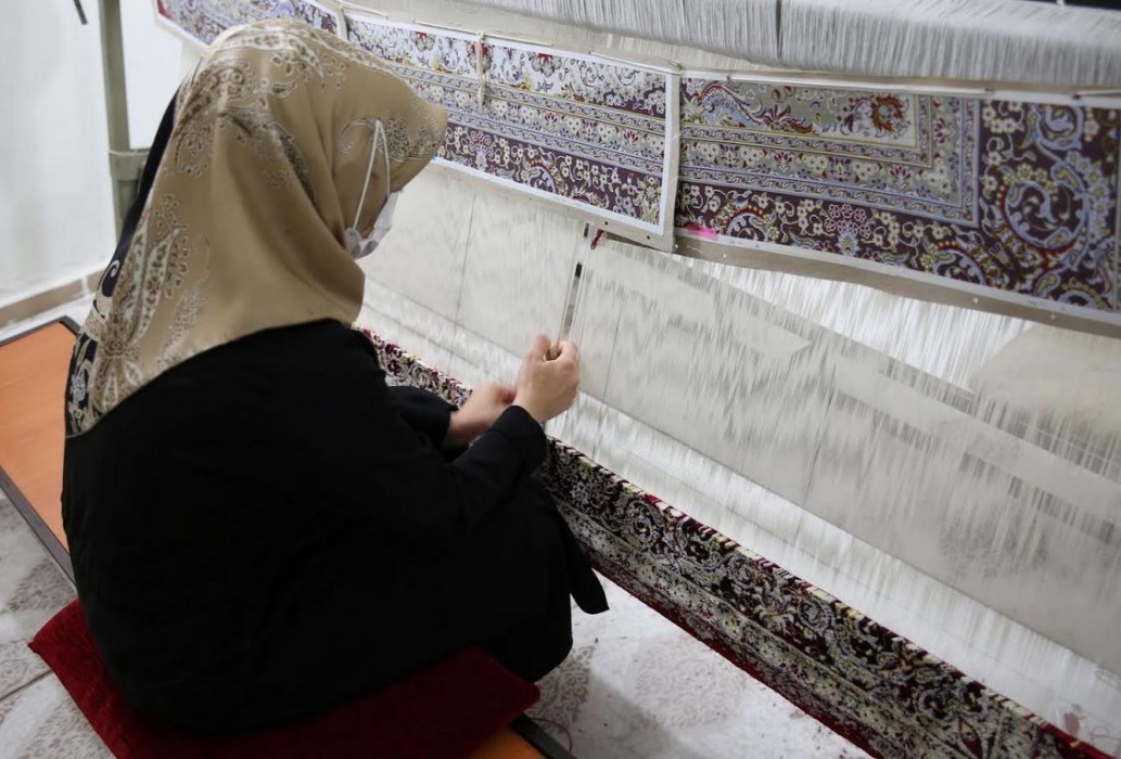 Karaköprü’de kadınlar kurslarda meslek öğreniyor