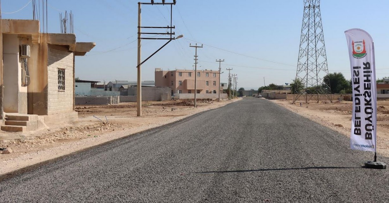 Suruç dinlence mahallesi yolu sathi asfaltla buluştu