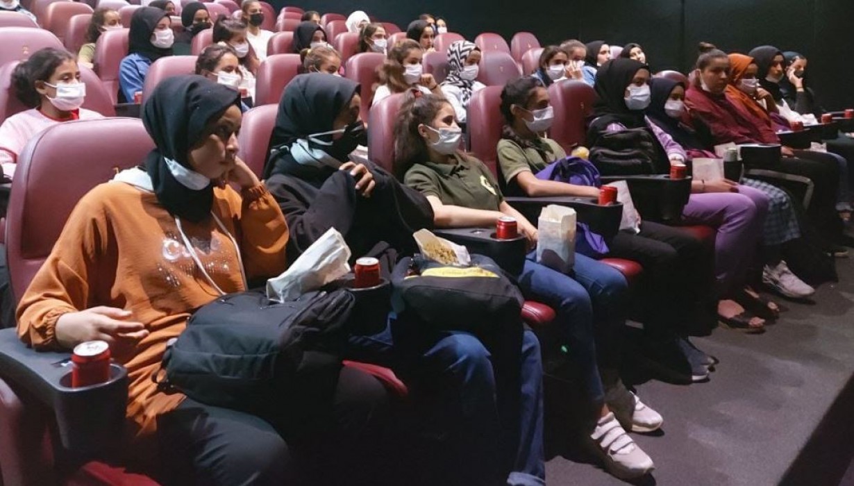 Eyyübiye Belediyesi İlçe Gençliğinin Yanında Olmaya Devam Ediyor