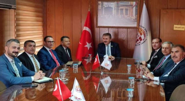 BBP Genel Başkanı Destici gündemi KGK'da değerlendirdi
