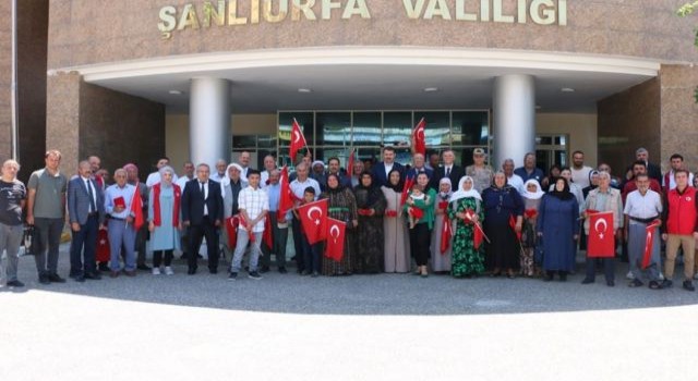 Kıbrıs Gazilerine Şeref Madalyaları Takdim Edildi