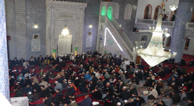 Dergah Cami'inde Kur’an ziyafeti verildi