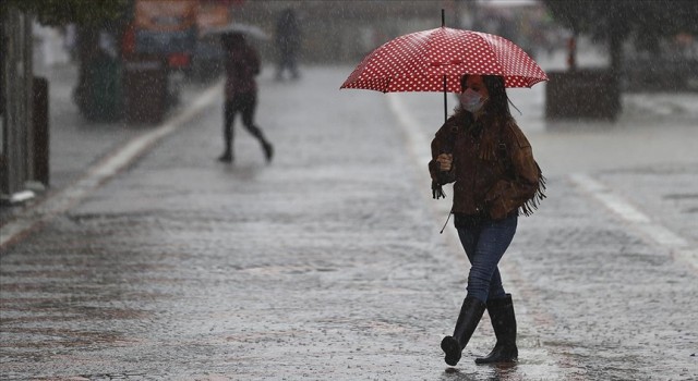 Meteoroloji uyardı: Sağanak yağış geliyor!