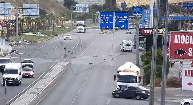 Urfa’da yaşanan kazalar mobese kameralarına yansıdı