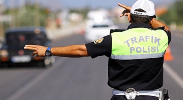 Urfa’da yüzlerce araç sürücüsüne ceza!