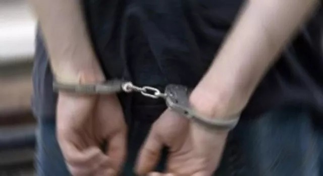 Hırsızlık Şüphelisini Bekçiler Yakaladı