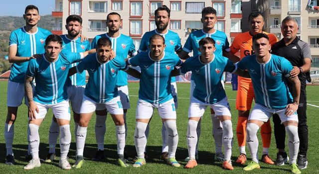 Viranşehir Belediyespor, Yayladağıspor’u 3-0 yenerek liderliğe yükseldi