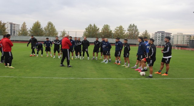 Karaköprü Belediyespor puan kaybını telafi etmek istiyor!