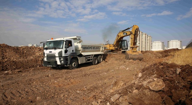 Karaköprü’ye yeni yollar açılıyor