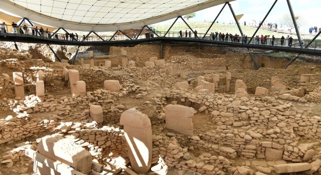 Bayramda Göbeklitepe ve Şanlıurfa Arkeoloji Müzesi Ziyaretçi Akınına Uğradı