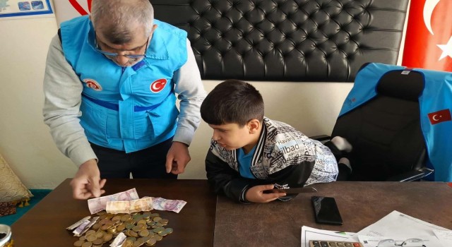 Miniklerden Yüreklere Dokunan Bağış Kampanyası