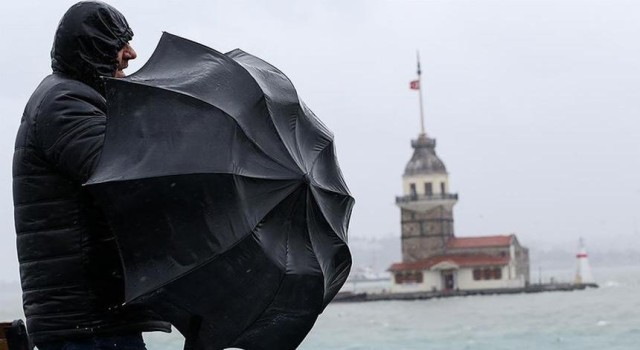 İstanbul İçin Sağanak Yağış ve Kuvvetli Rüzgâr Uyarısı