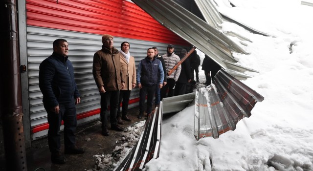 Urfa’da Kar Zararına Uğrayan Esnafa Geçmiş Olsun Ziyareti