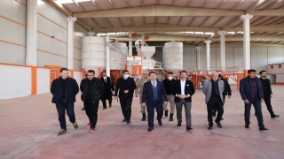 Kaymakam Tunç, OSB’de incelemelerde bulundu 