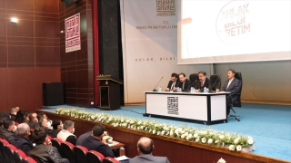 Artuklu Üniversitesinde sektör temsilcileriyle istişare toplantısı 