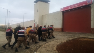 Kilis’te, 7 düzensiz göçmenin yurda yasa dışı girişini organize eden 4 şüpheli tutuklandı