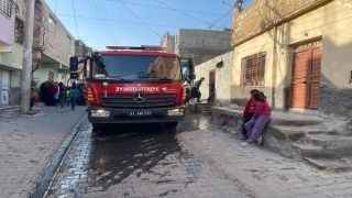 Şanlıurfa’da üç aracın karıştığı kazada 3 kişi yaralandı