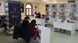 Diyarbakırlı öğrenciler yarıyıl tatilini Akademi Lise ve Bilgievi’nde geçiriyor