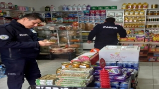 İslahiye ve Nurdağı’nda zabıta ekipleri gıda denetimi yaptı
