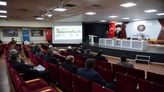 Diyarbakır’da mahalle muhtarlarıyla istişare toplantısı düzenlendi