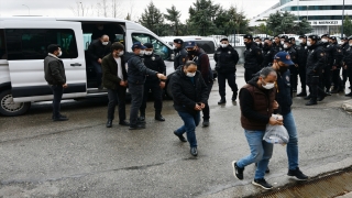 Gaziantep’te yasa dışı bahis oynayan ve oynatan 24 zanlı adliyede