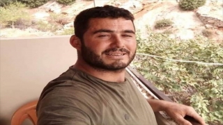 Damperi yüksek gerilim hattına temas eden kamyonun sürücüsü öldü