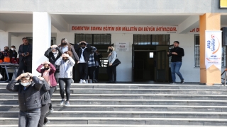 Diyarbakır ve Şırnak’ta okullarda ”Deprem Anı ve Tahliye Tatbikatı” yapıldı