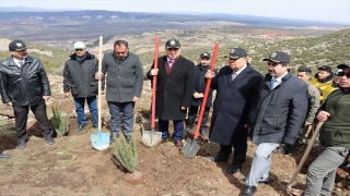 Kilis’te fidanlar toprakla buluştu